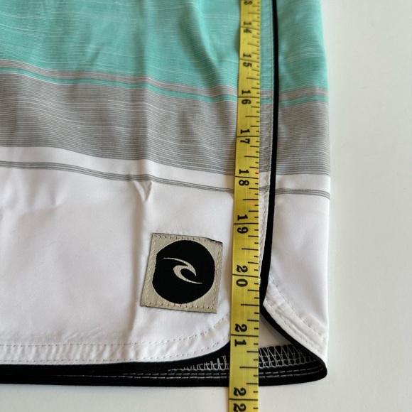 RIP Curl All Time Board Shorts Swim Trunks Mid Length NWT Men’s Size 44 Waist - Picture 10 of 12